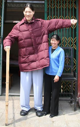 tallest woman in world